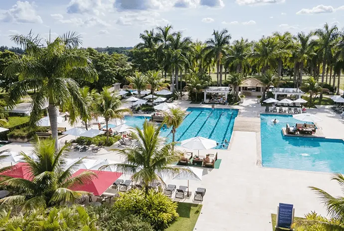 Acqua_Spa_Pools_1_2x_2d81ce402a