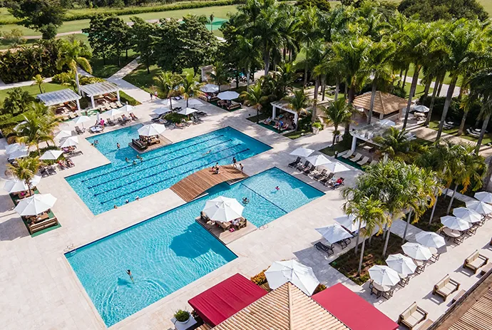 Acqua_Spa_and_Pools_1