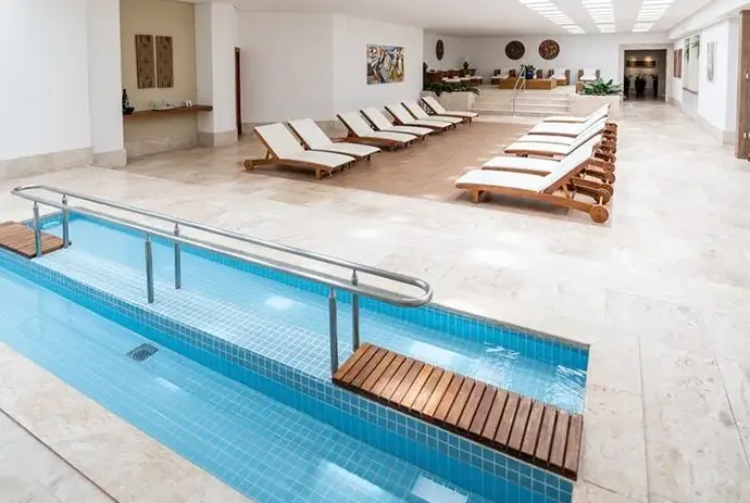 Acqua_Spa_and_Pools_2